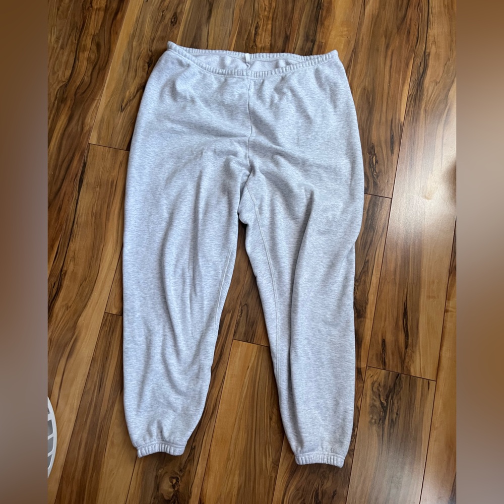Skims light heather grey joggers